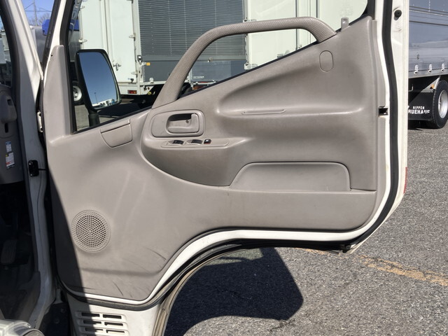 トヨタトヨエースダブルキャブ（Wキャブ）小型（2t・3t）[写真20]