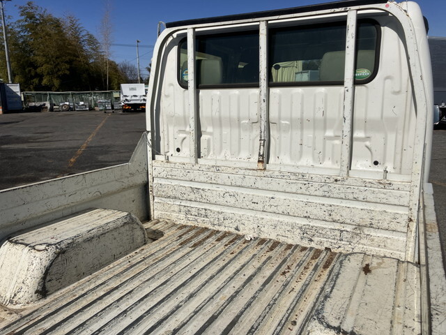 トヨタトヨエースダブルキャブ（Wキャブ）小型（2t・3t）[写真09]