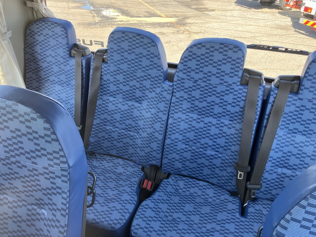 三菱ふそうローザマイクロバス[写真15]