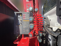 日野レンジャーセーフティクレーン4段中型（4t）[写真13]