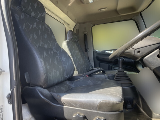 日野レンジャーセーフティクレーン4段中型（4t）[写真35]