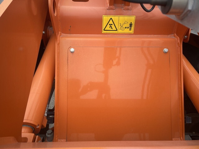 日立タイヤショベル（ホイルローダー）[写真05]