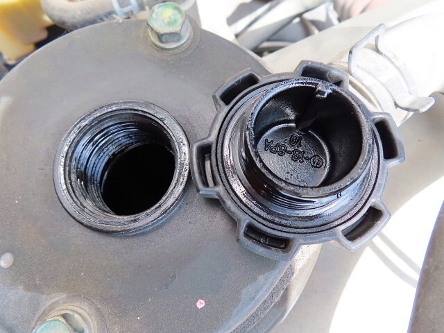 日野プロフィアトレーラーヘッド（トラクターヘッド）大型（10t）[写真15]