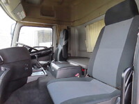 日野プロフィアトレーラーヘッド（トラクターヘッド）大型（10t）[写真19]