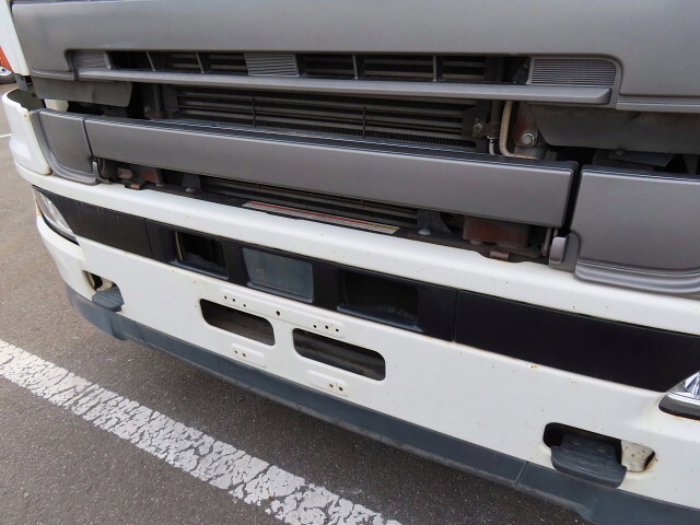 日野プロフィアトレーラーヘッド（トラクターヘッド）大型（10t）[写真29]