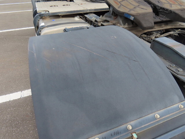 日野プロフィアトレーラーヘッド（トラクターヘッド）大型（10t）[写真35]