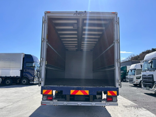 日野レンジャーアルミウイング中型（4t）[写真13]