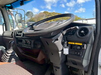 日野レンジャーアルミウイング中型（4t）[写真25]