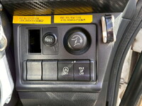 日野レンジャーアルミウイング中型（4t）[写真31]