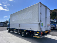 日野レンジャーアルミウイング中型（4t）[写真04]