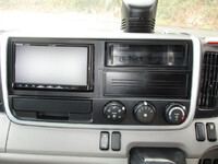 三菱ふそうキャンター平ボディ小型（2t・3t）[写真20]