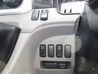 三菱ふそうキャンター平ボディ小型（2t・3t）[写真21]