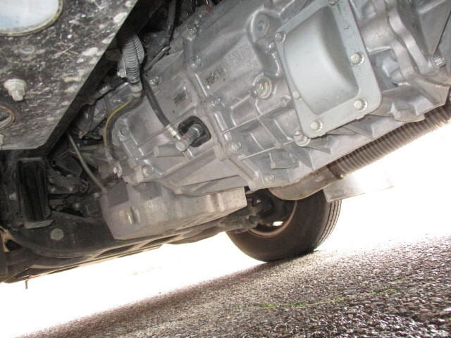 三菱ふそうキャンター平ボディ小型（2t・3t）[写真36]