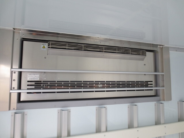 日野レンジャー冷凍車（冷蔵車）中型（4t）[写真13]