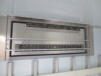 日野レンジャー冷凍車（冷蔵車）中型（4t）[写真14]