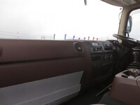 日野レンジャー冷凍車（冷蔵車）中型（4t）[写真21]