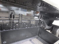 三菱ふそうキャンターパッカー車（塵芥車）小型（2t・3t）[写真19]