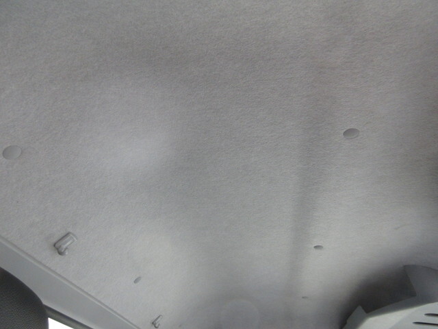 三菱ふそうキャンターアルミバン小型（2t・3t）[写真12]