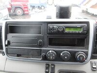 三菱ふそうキャンターアルミバン小型（2t・3t）[写真15]