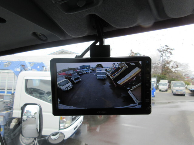 三菱ふそうキャンターアルミバン小型（2t・3t）[写真15]