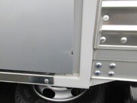 三菱ふそうキャンターアルミバン小型（2t・3t）[写真30]