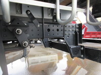 三菱ふそうキャンターアルミバン小型（2t・3t）[写真09]