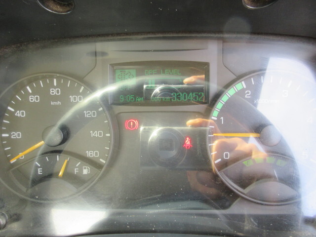 三菱ふそうキャンターアルミウイング小型（2t・3t）[写真15]