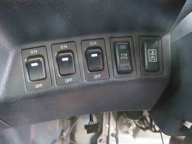 日野レンジャークレーン付増トン（6t・8t）[写真24]