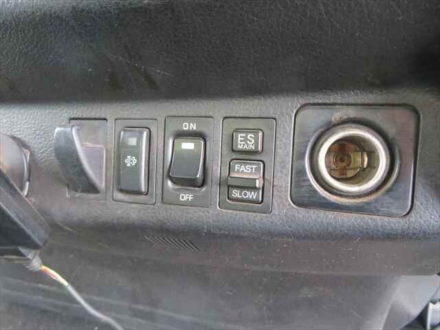 日野レンジャークレーン付増トン（6t・8t）[写真25]