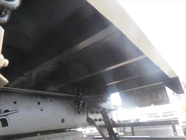 日野レンジャークレーン付増トン（6t・8t）[写真35]