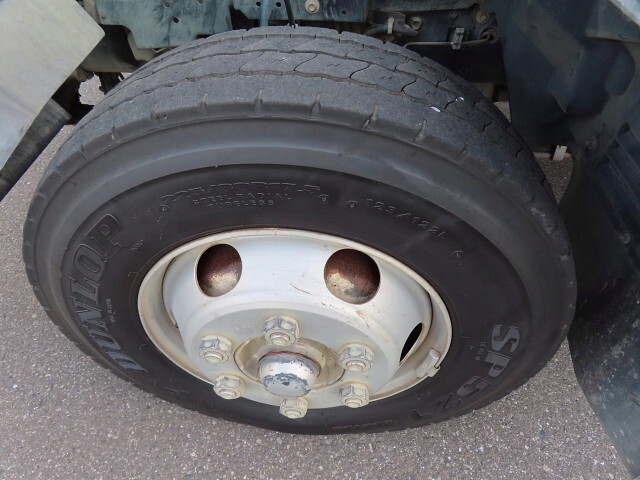 いすゞフォワードコンテナ専用車中型（4t）[写真11]