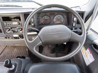 いすゞフォワードコンテナ専用車中型（4t）[写真20]