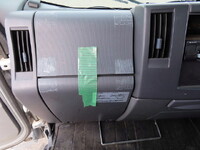 いすゞエルフアルミバン小型（2t・3t）[写真24]