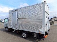 いすゞエルフアルミバン小型（2t・3t）[写真04]