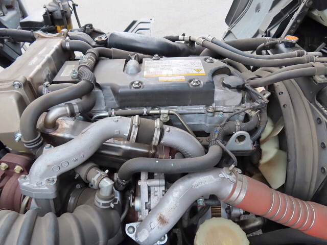 いすゞフォワード冷凍車（冷蔵車）中型（4t）[写真15]