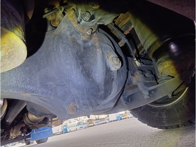 日野プロフィアアルミウイング大型（10t）[写真13]