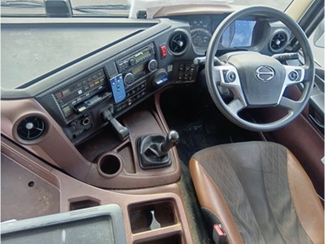 日野プロフィアアルミウイング大型（10t）[写真25]