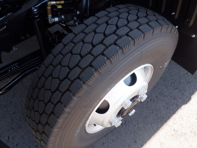 三菱ふそうファイターアルミウイング中型（4t）[写真30]