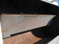 いすゞフォワードパッカー車（塵芥車）中型（4t）[写真26]