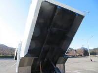 いすゞフォワードパッカー車（塵芥車）中型（4t）[写真41]