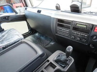 三菱ふそうファイタークレーン4段中型（4t）[写真12]