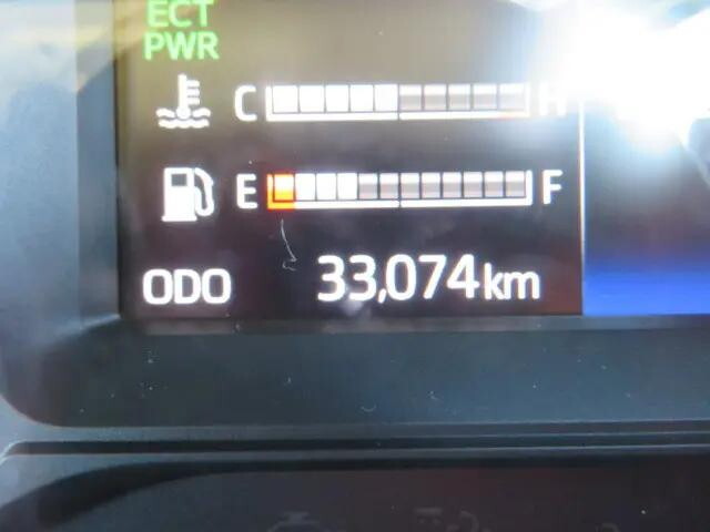 日野デュトロ平ボディ小型（2t・3t）[写真11]