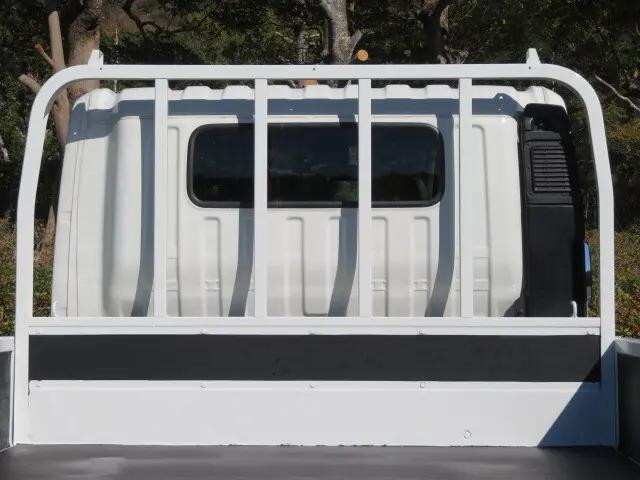 日野デュトロ平ボディ小型（2t・3t）[写真23]