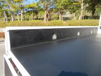 日野デュトロ平ボディ小型（2t・3t）[写真25]