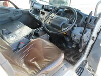 日野デュトロ三転ダンプ小型（2t・3t）[写真11]