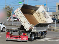 日野デュトロ三転ダンプ小型（2t・3t）[写真05]