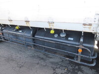 いすゞギガアルミブロック大型（10t）[写真15]