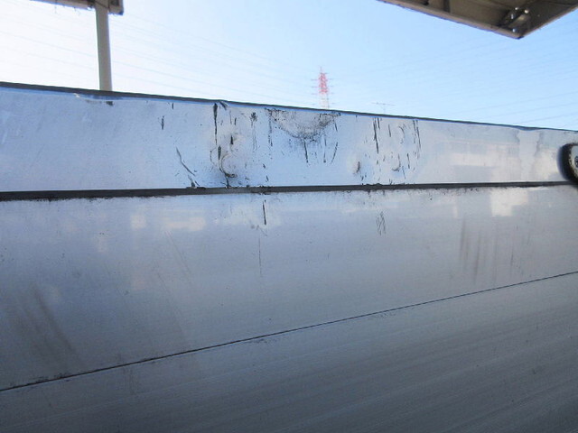 いすゞギガアルミブロック大型（10t）[写真16]