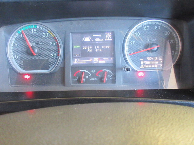 いすゞギガアルミブロック大型（10t）[写真25]