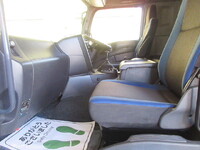 いすゞギガアルミブロック大型（10t）[写真29]